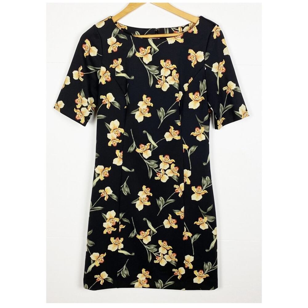 White House Black Market Dress Size 8 Scuba Knit Black Floral Cottagecore